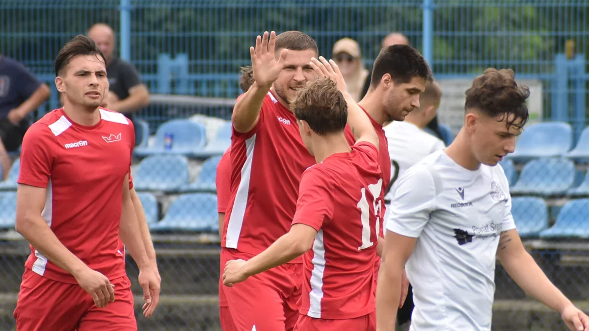 Korona Piaski wygrała w pierwszym sparingu