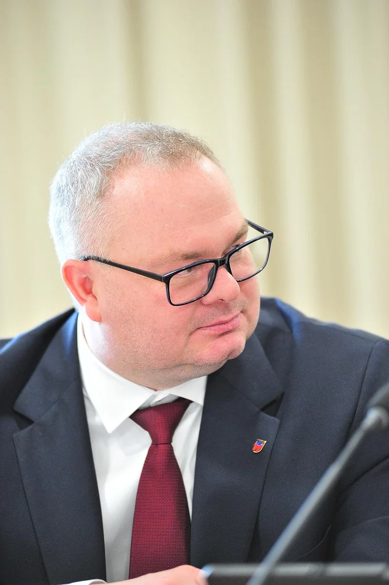 Obrazek do pytania - Dlaczego Krzysztof Kłosowski nie uzyskał reelekcji w wyborach w 2015 roku?
