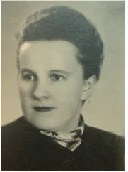 Obrazek do pytania - Uczyła języka francuskiego, przez uczniów nazywana „Kaczka”, lub bardziej „pieszczotliwie” „Kaczuszka” lub „Kaczusia”
