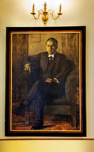 Obrazek do pytania - Portret Kazimierz Czyszewskiego (burmistrz Rawicza w latach 1923 -1928) jego pędzla (1925 r.) znajduje się w Sali Portretowej rawickiego ratusza. Autorem tego obrazu jest