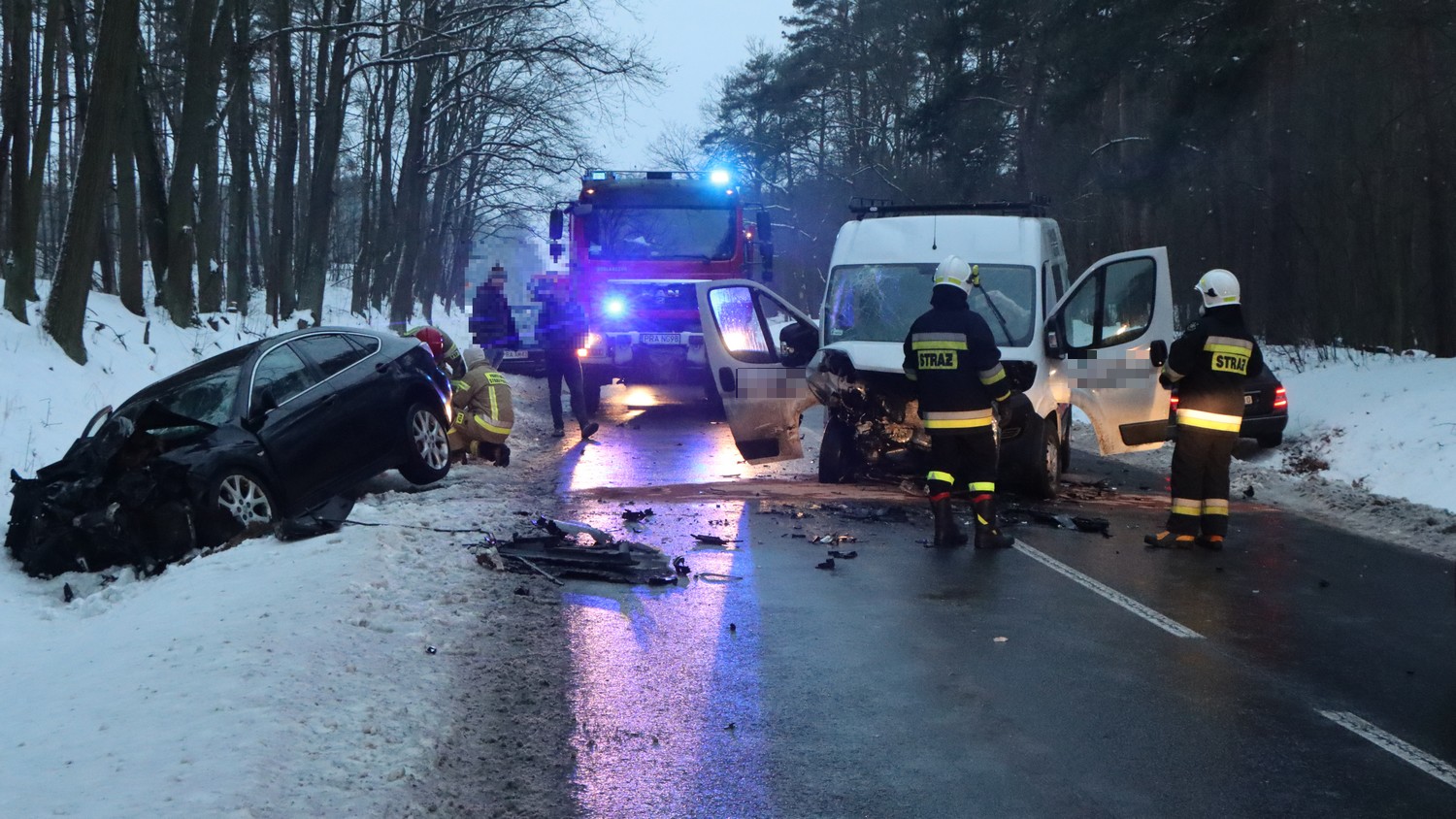 Wypadek na drodze Szymanowo - Słupia Kapitulna. Uwaga - na drodze "szklanka"! - Zdjęcie główne