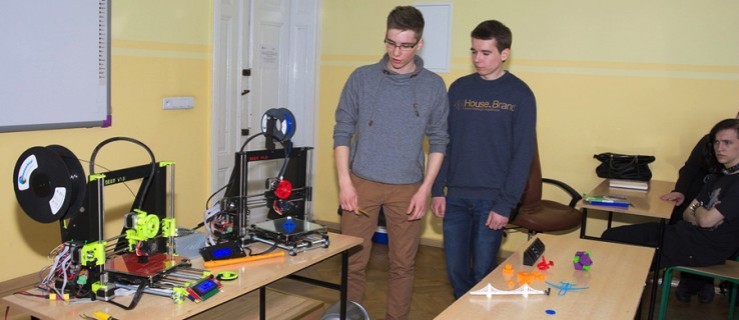 Rawiccy licealiści skonstruowali drukarki 3D - Zdjęcie główne