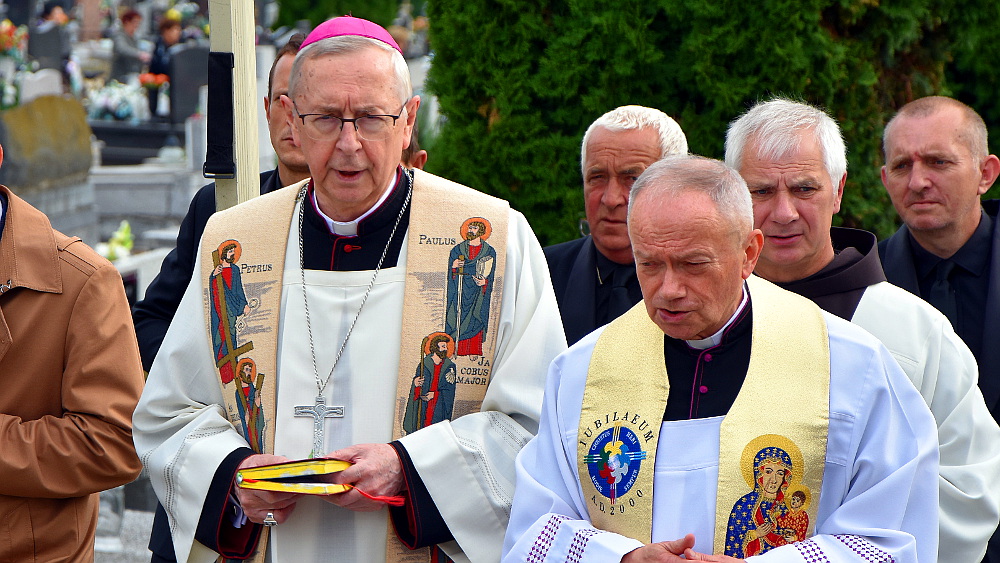 Arcybiskup Stanisław Gądecki wizytował parafię farną - Zdjęcie główne