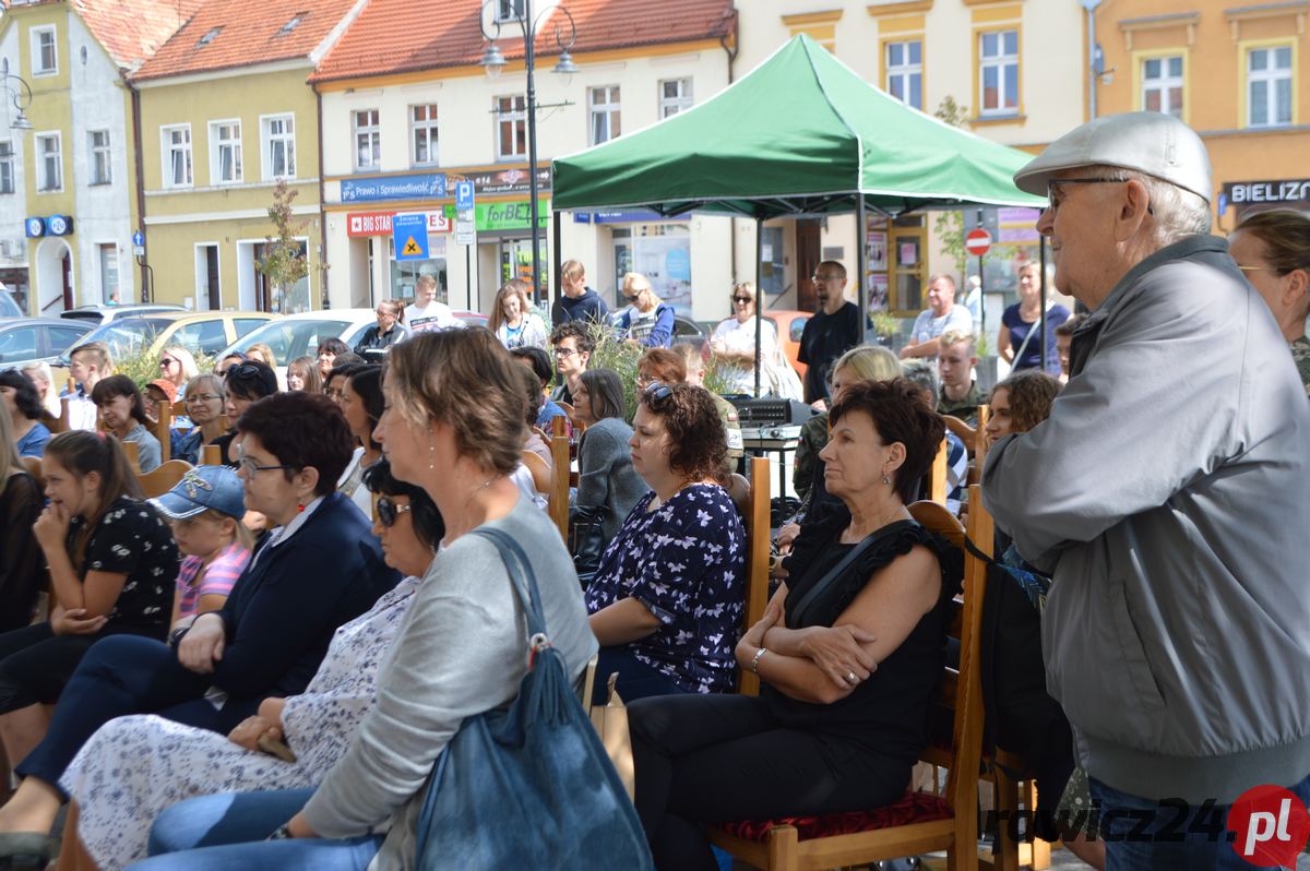 Narodowe Czytanie 2021 w Rawiczu 