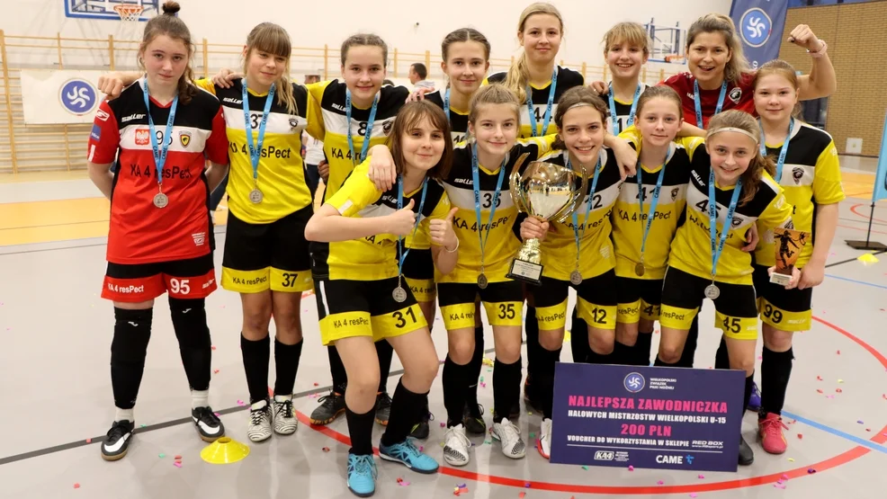 Halowe Mistrzostwa Wielkopolski U-15 w Miejskiej Górce. KA 4 na pudle [ZDJĘCIA] - Zdjęcie główne