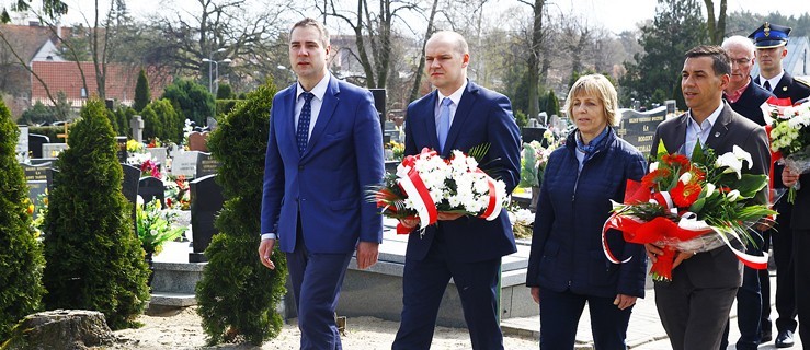 Dzień Pamięci Ofiar Zbrodni Katyńskiej [FOTO] - Zdjęcie główne