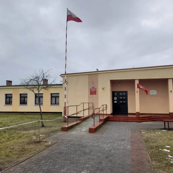 Jest odpowiedź sądu w sprawie likwidacji szkoły w Gościejewicach - Zdjęcie główne