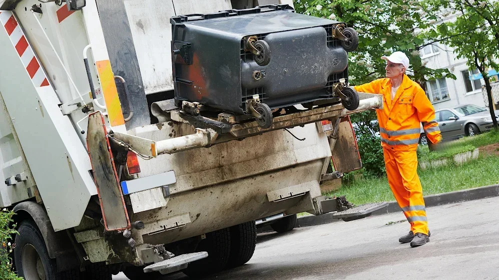 W 2024 roku za wywóz śmieci zapłacimy tyle samo co w 2023 - Zdjęcie główne