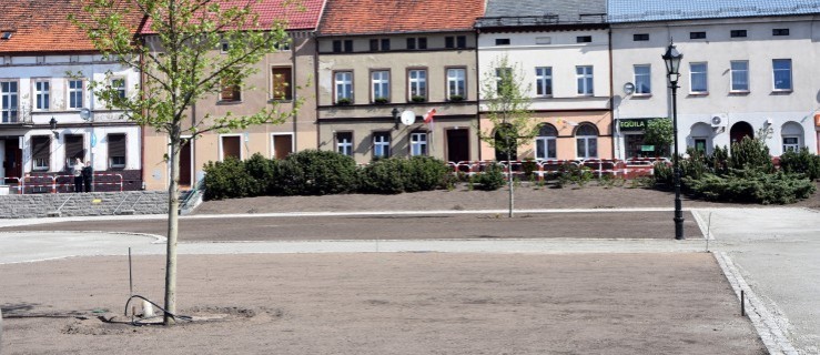 Rynek w Bojanowie wciąż niedokończony - Zdjęcie główne