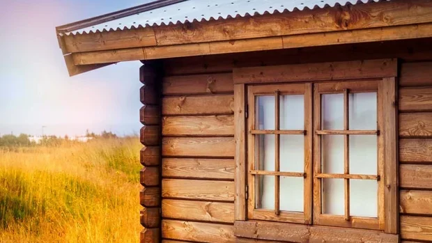 Plusy i minusy domów drewnianych: co warto wiedzieć przed budową - Zdjęcie główne