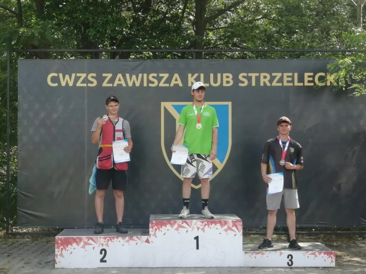 Zawodnicy rawickiego klubu strzeleckiego "BOCK" wrócili z Bydgoszczy z medalami - Zdjęcie główne