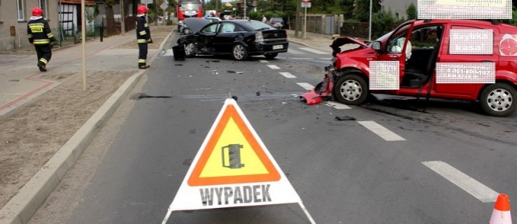 Wypadek w Masłowie. Trzy osoby ranne [AKTUALIZACJA] - Zdjęcie główne