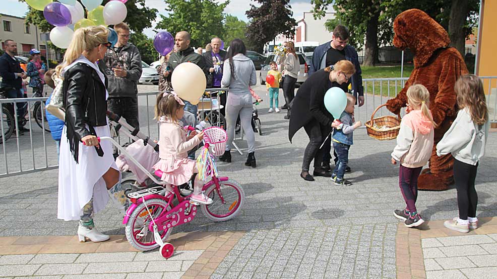 Kulturalny Dzień Dziecka w Rawiczu - „Bawimy się bezpiecznie” - Zdjęcie główne