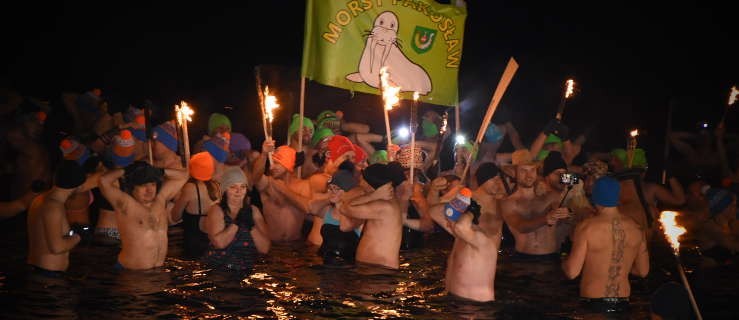 Nocne morsowanie w Jutrosinie (FOTO+FILM) - Zdjęcie główne