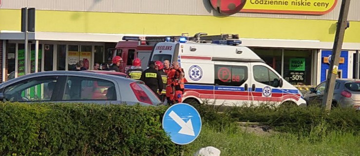 Fałszywy alarm bombowy w markecie w Bojanowie  - Zdjęcie główne