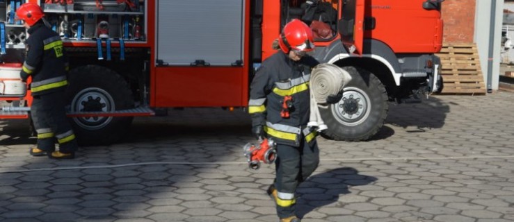 Rawiccy strażacy dostaną nowy samochód  - Zdjęcie główne