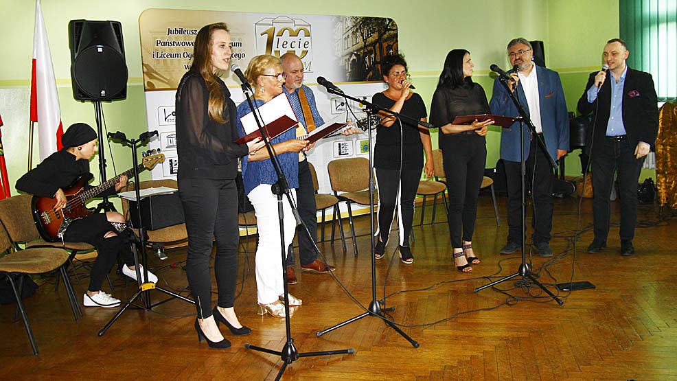 Nadanie imienia „Koniugacji” auli I LO w Rawiczu - Zdjęcie główne