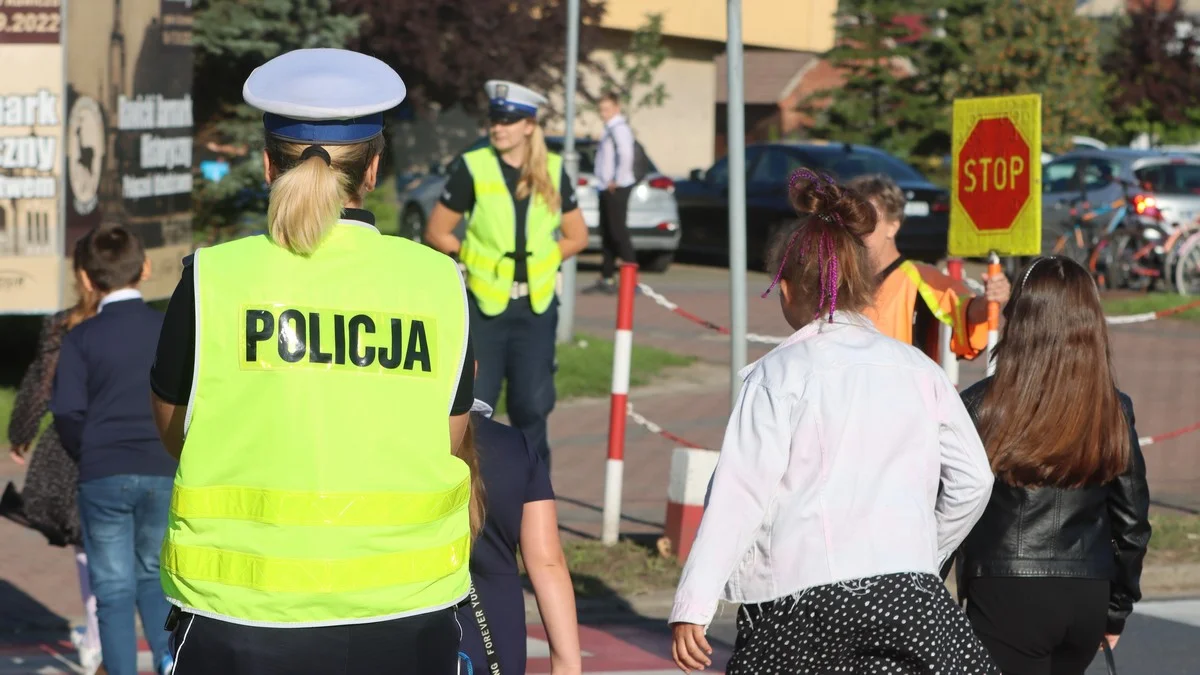 Oby droga do szkoły była bezpieczna. Sprawdź, o co apelują policjanci - Zdjęcie główne