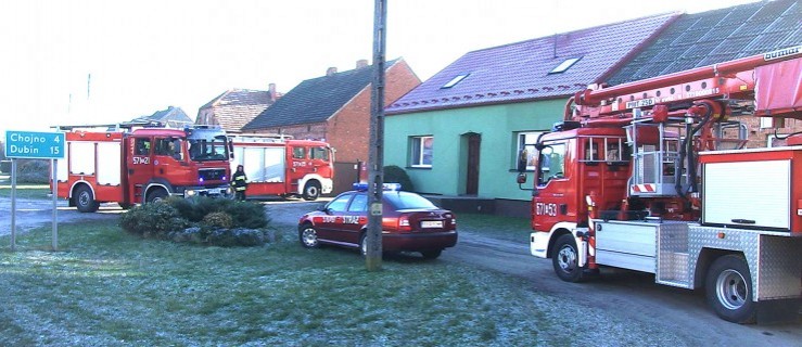 Pożar w budynku mieszkalnym w Słupi Kapitulnej [FILM] - Zdjęcie główne