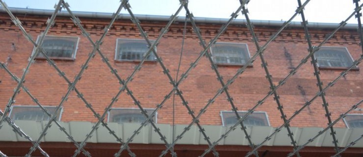 W więzieniu ocieplą ściany, wymienią okna, zamontują panele słoneczne - Zdjęcie główne