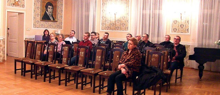 Słaba frekwencja w Sarnowie. Większość za powiększeniem Rawicza - Zdjęcie główne