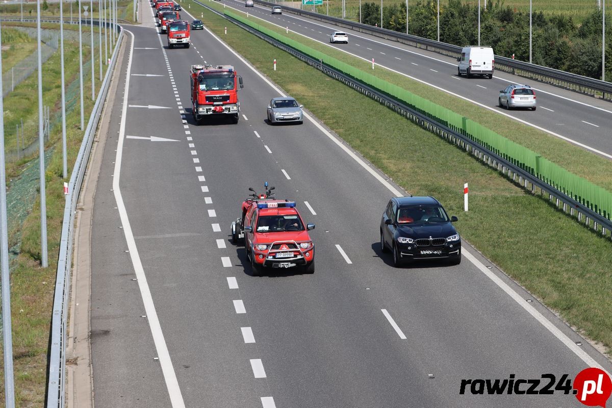 Przejazd wielkopolskich strażaków S5 w powiecie rawickim 