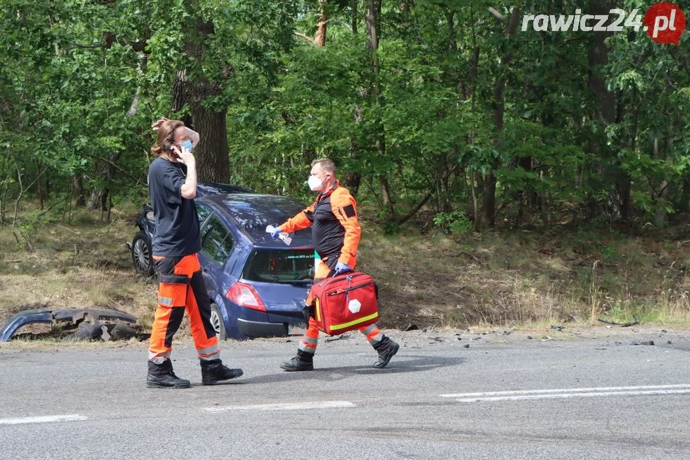 Wypadek na skrzyżowaniu dróg Słupia Kapitulna - Szymanowo - Hazy