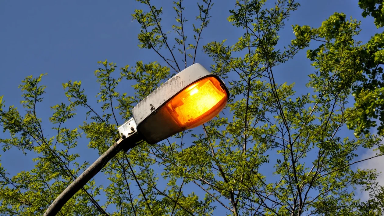 W Jutrosinie szukają wykonawcy oświetlenia drogowego - Zdjęcie główne
