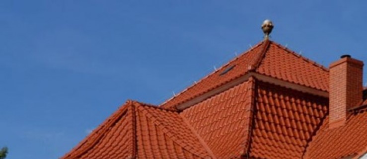 Dachówki ceramiczne - trwałość i jakość na lata - Zdjęcie główne