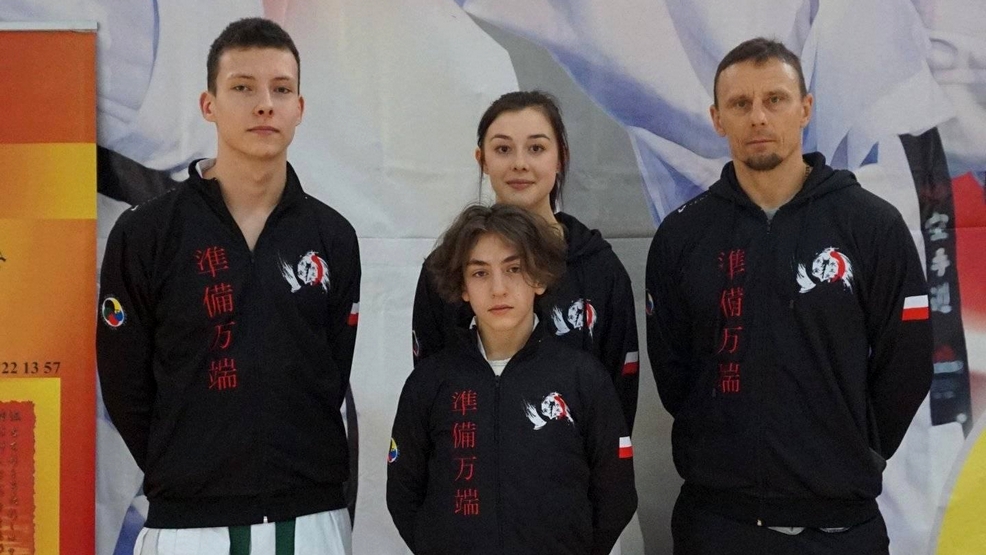 Karatecy Suremu na turnieju kwalifikacyjnym do Mistrzostw Polski - Zdjęcie główne