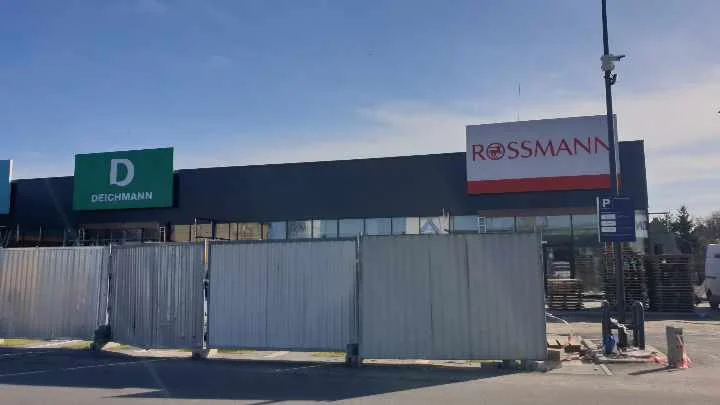 Kolejny sklep sieci Rossmann otwiera się w Rawiczu. Dołączy do Jyska i Deichmanna - Zdjęcie główne