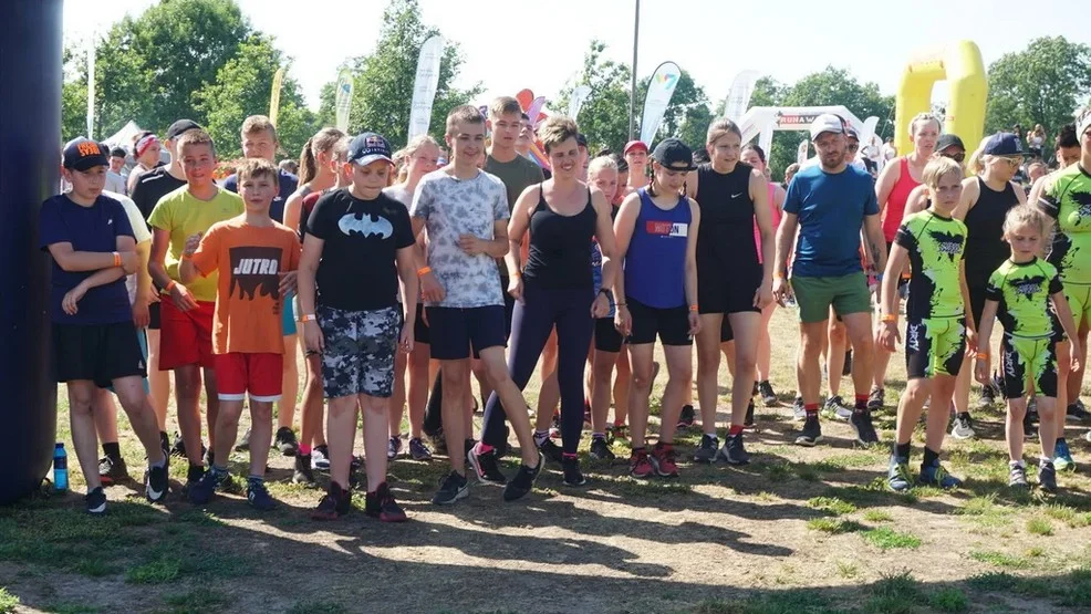 Nowa inicjatywa w gminie Pakosław. Dzieci staną w szranki w biegu z przeszkodami - Zdjęcie główne