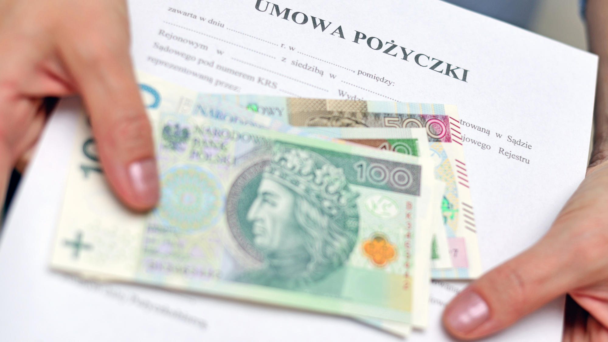 Zaciągnęła pożyczki w 20 bankach. Dane brała z umów - Zdjęcie główne