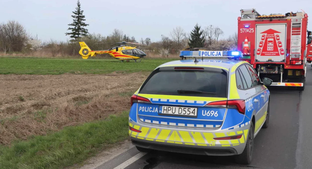 Wypadek na drodze Miejska Górka Sobiałkowo. Poszkodowany nie żyje - Zdjęcie główne