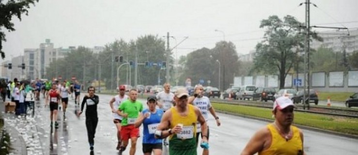 Deszczowy maraton - Zdjęcie główne