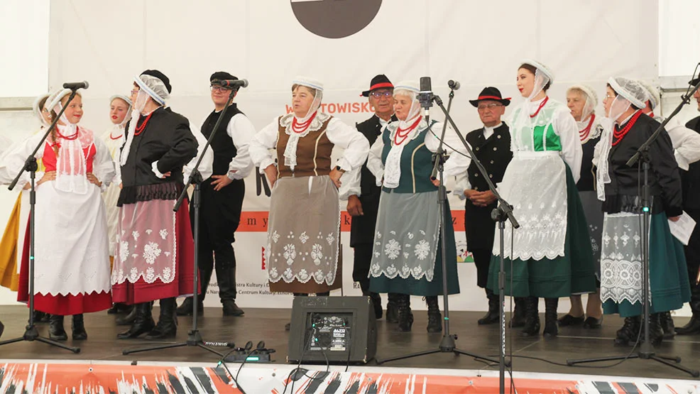 „Tańcowanie” w rytm muzyki regionalnej. Weekend z Kulturą Hazów  - Zdjęcie główne
