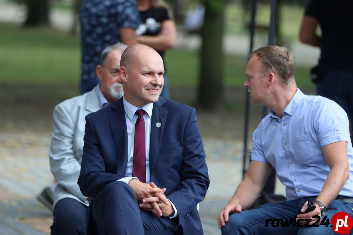 Marszałek Sejmu Elżbieta Witek w Rawiczu 