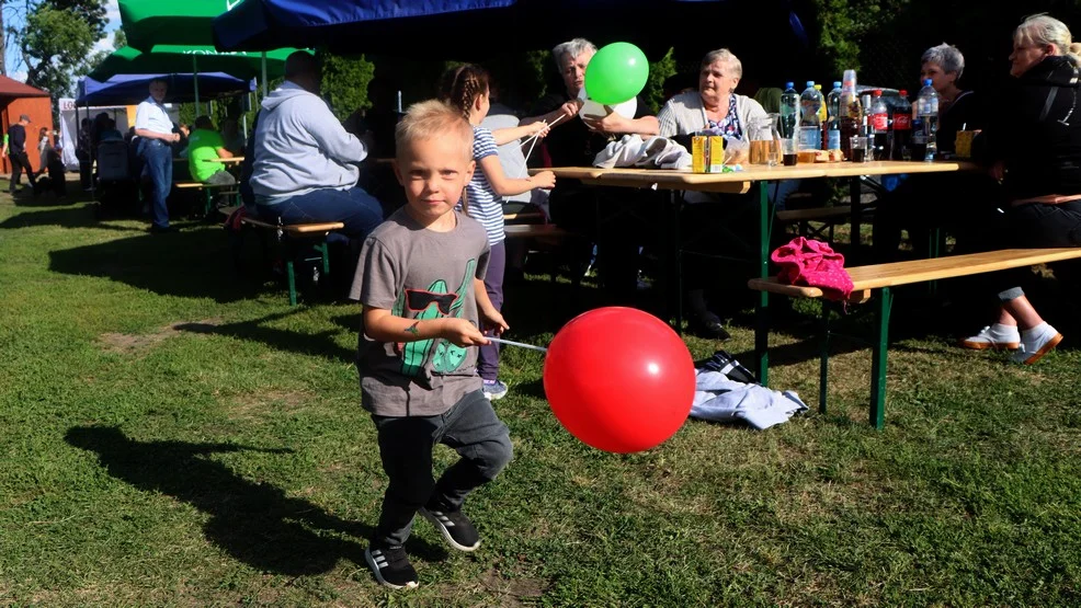 Sport, muzyka i doskonała zabawa. Dziesiąty festyn w Roszkówku [ZDJĘCIA] - Zdjęcie główne