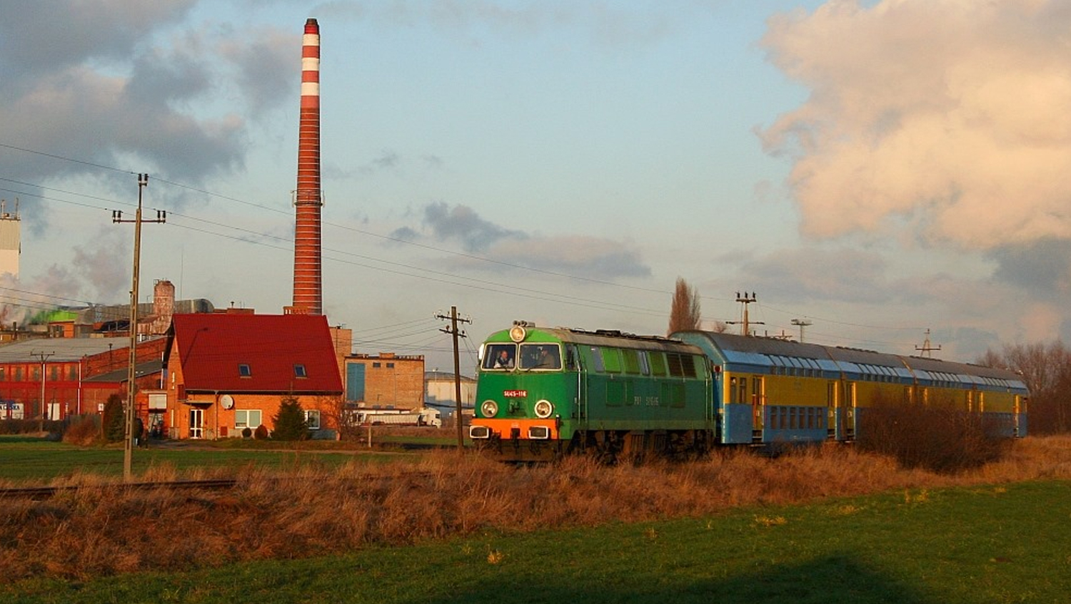 Pociąg specjalny na trasie Miejska Górka - Rawicz Wschód - rok 2011