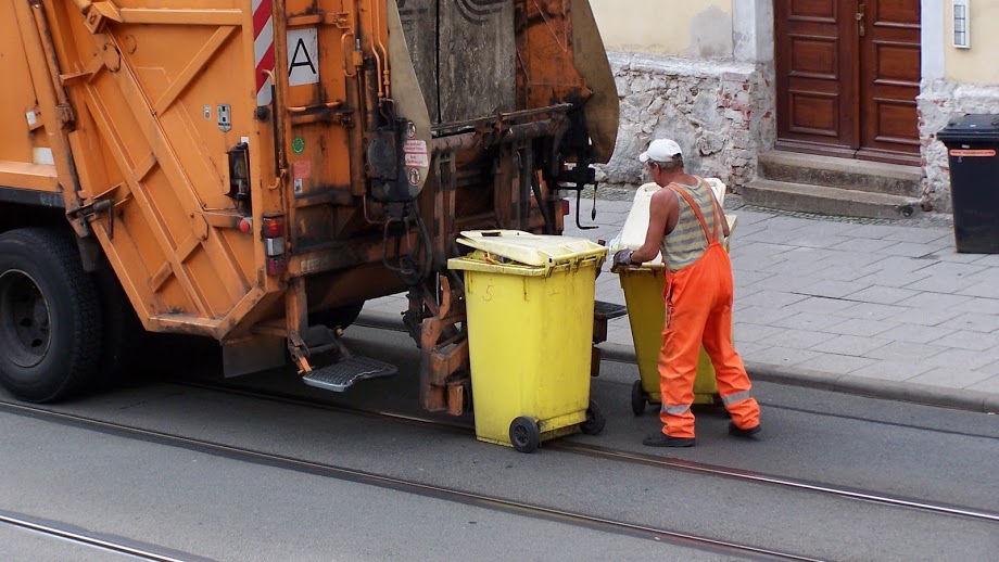 Decyzja zapadła. Ustalono stawkę za odbiór śmieci - Zdjęcie główne