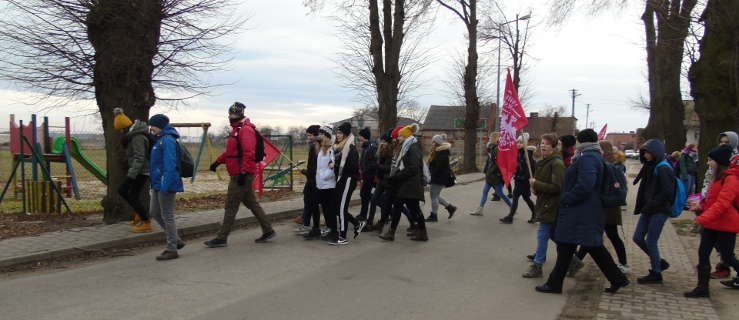 150 uczestników rajdu "Szlakiem Walk Powstańców Wielkopolskich" (FOTO) - Zdjęcie główne
