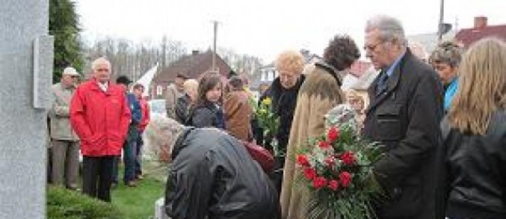 Apel z okazji 70. rocznicy Zbrodni Katyńskiej - Zdjęcie główne