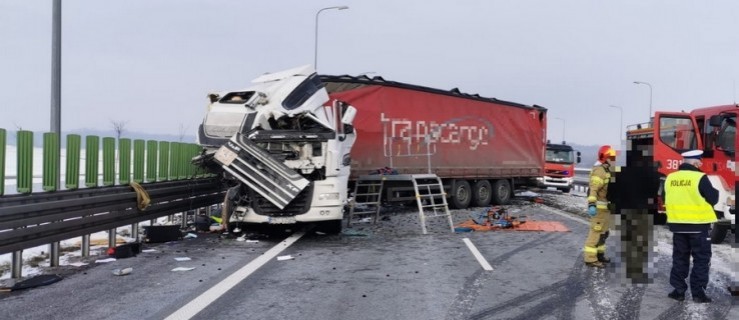 Zderzenie czterech aut na S5. Nitka w stronę Rawicza została odblokowana [AKTUALIZACJA] - Zdjęcie główne