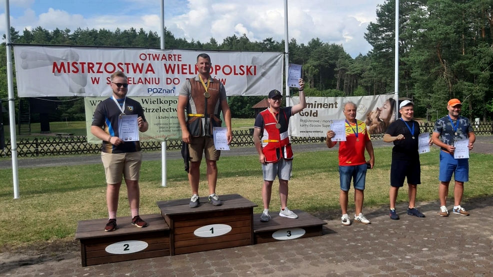 Rawicz. Strzelali do rzutków. Świetne wyniki zawodników rawickiego klubu BOCK - Zdjęcie główne