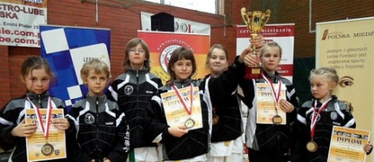 KARATE. Grad medali Suremu - Zdjęcie główne