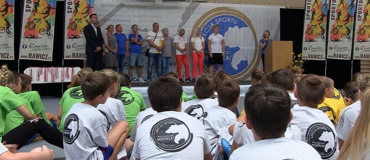 250 dzieci uczestniczyło w Lekcji Sportu z mistrzami - Zdjęcie główne