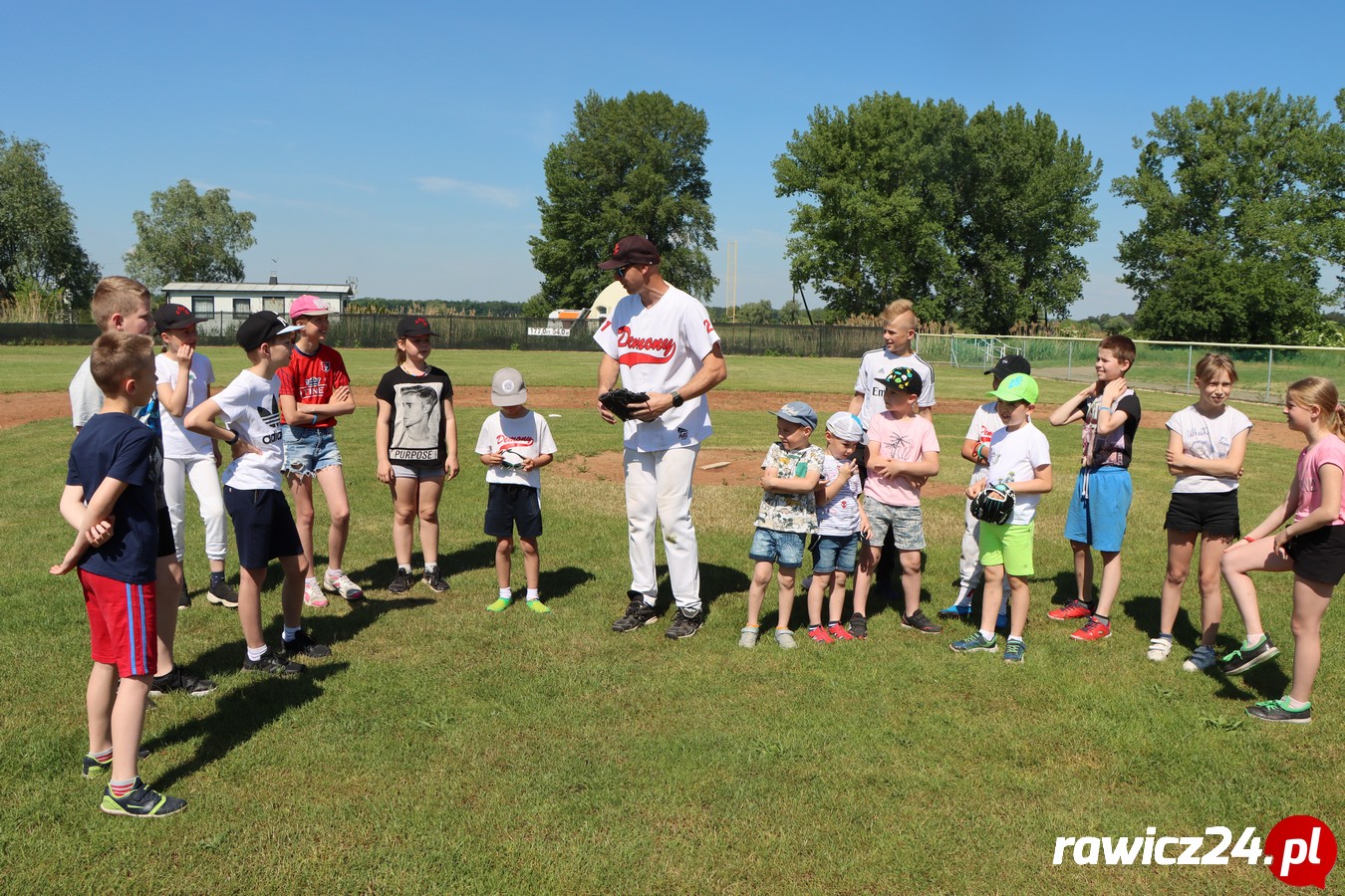 Dzień baseballu bez alkoholu w Miejskiej Górce