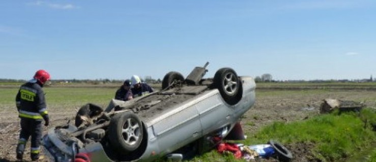 Matka i dwuletnie dziecko trafili do szpitala [WIDEO] - Zdjęcie główne