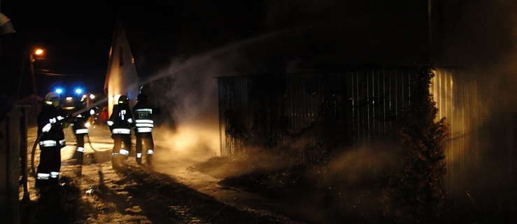 Pożar budynku gospodarczego w Chojnie (AKTUALIZACJA) - Zdjęcie główne