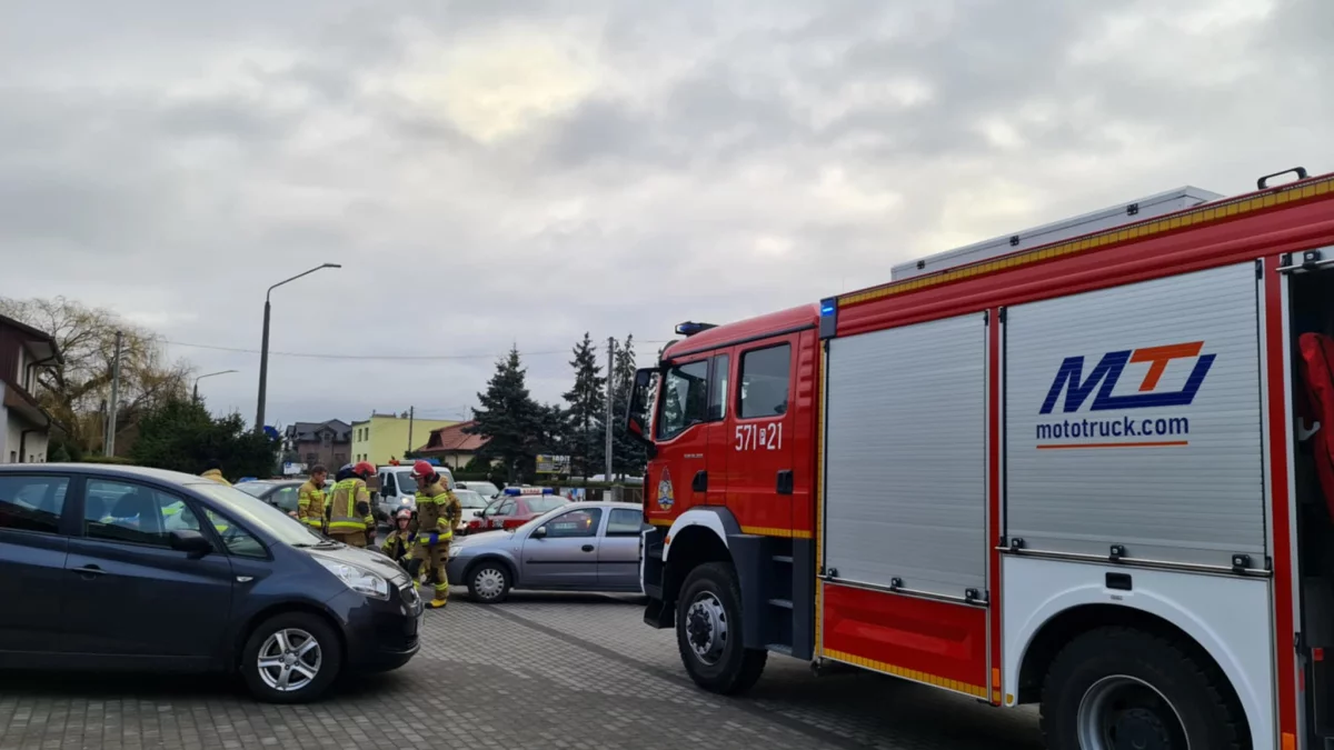 Rawicz. Potrącenie pieszego na ul. Kamińskiego. Służby w akcji - Zdjęcie główne